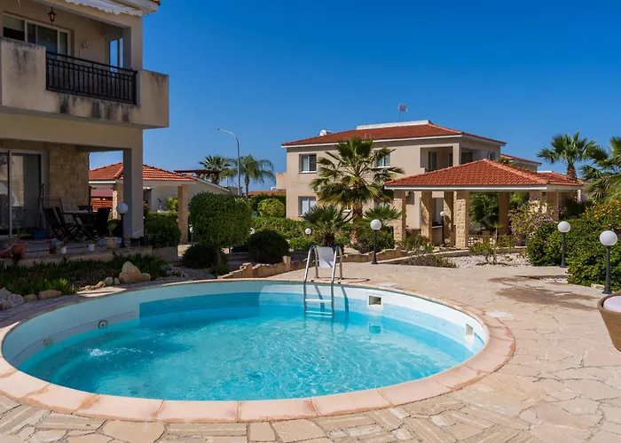 Retreat 2 Bedrooms And 2 Bathrooms With Pools Lägenhet Tala