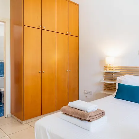 Retreat 2 Bedrooms And 2 Bathrooms With Pools