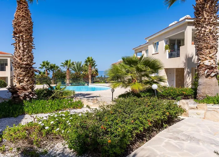 Retreat 2 Bedrooms And 2 Bathrooms With Pools Apartmán Tala